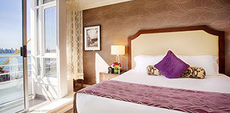 hotel north vancouver