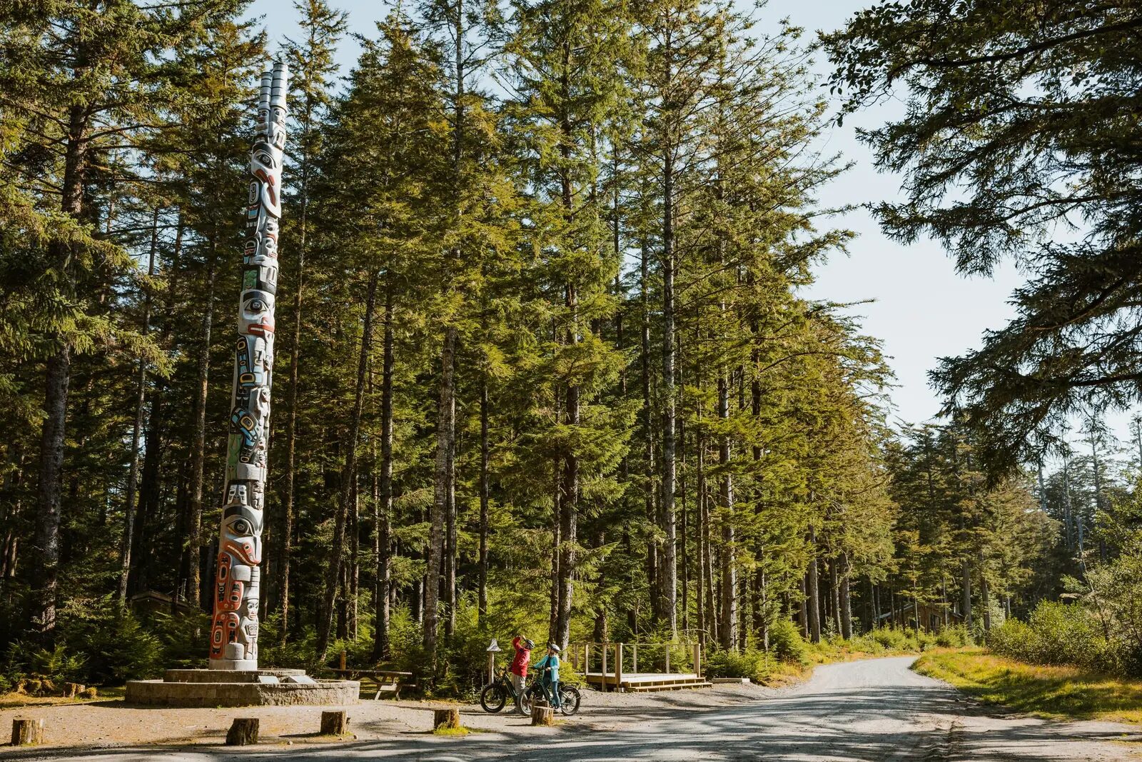 Reckless Shipyards, BOGO E-Bike Rental + $50 Dining Credit at Pinnacle Hotel at the Pier, North Vancouver